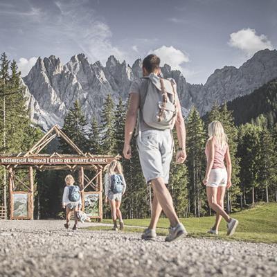 Journey in the holiday region 3 Zinnen