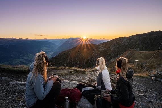 Sorgere del sole nelle 3 Cime Dolomiti