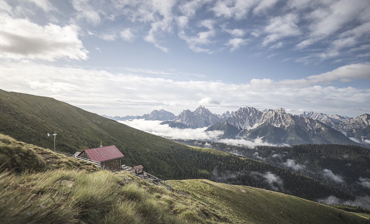 Bonner Hut | © @TVToblach, Dobbiaco Bonner Hut | © @TVToblach, Dobbiaco